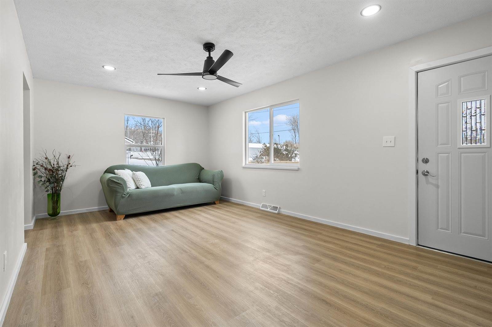 122 Creekview Drive, Battle Creek, MI 49037