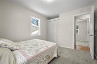 122 Creekview Drive, Battle Creek, MI 49037