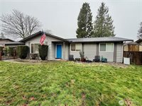 6208 Sycamore Place, Everett, WA 98203