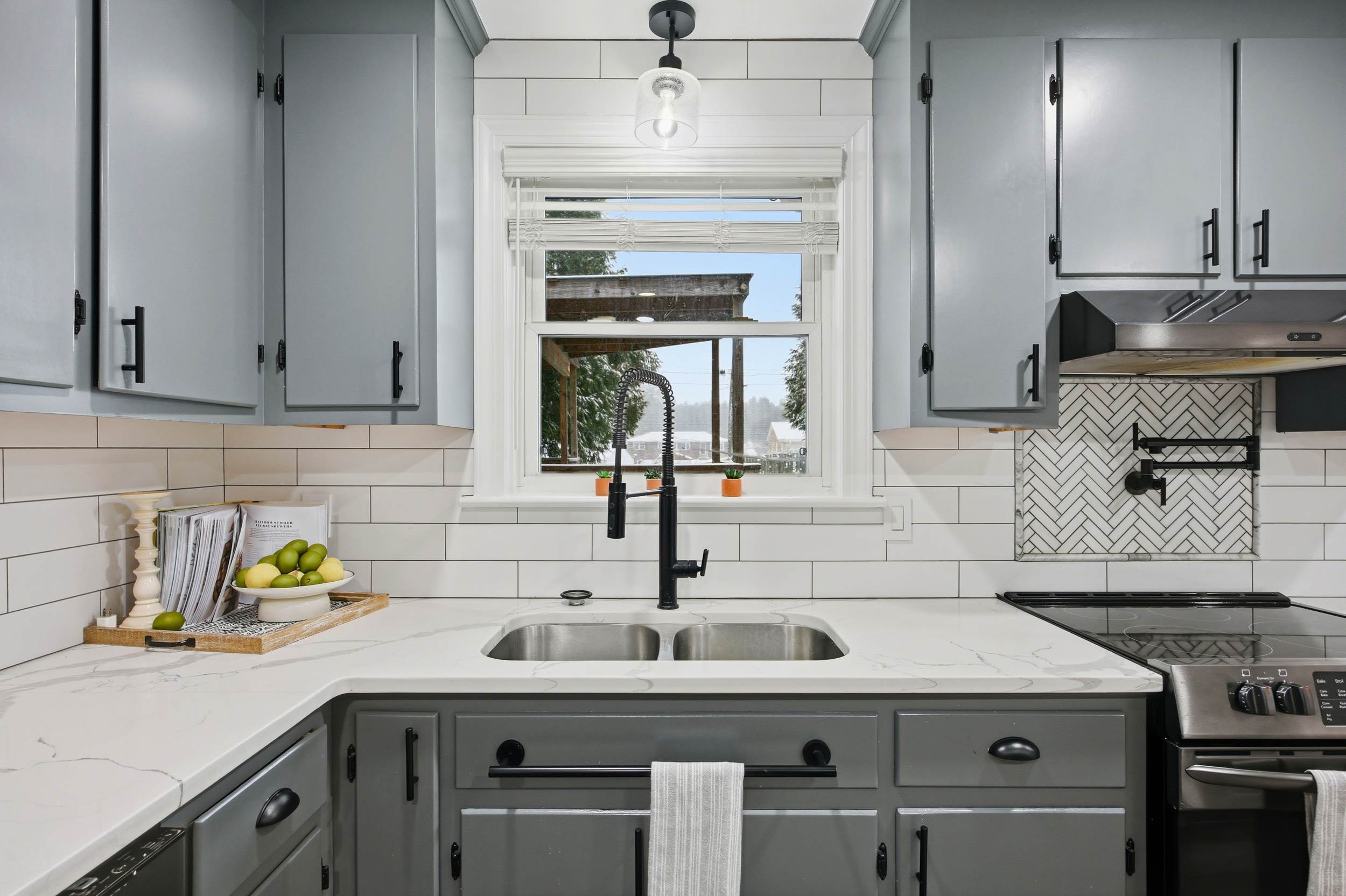 7437 Ridge View Rd, Mechanicsville, VA 23111