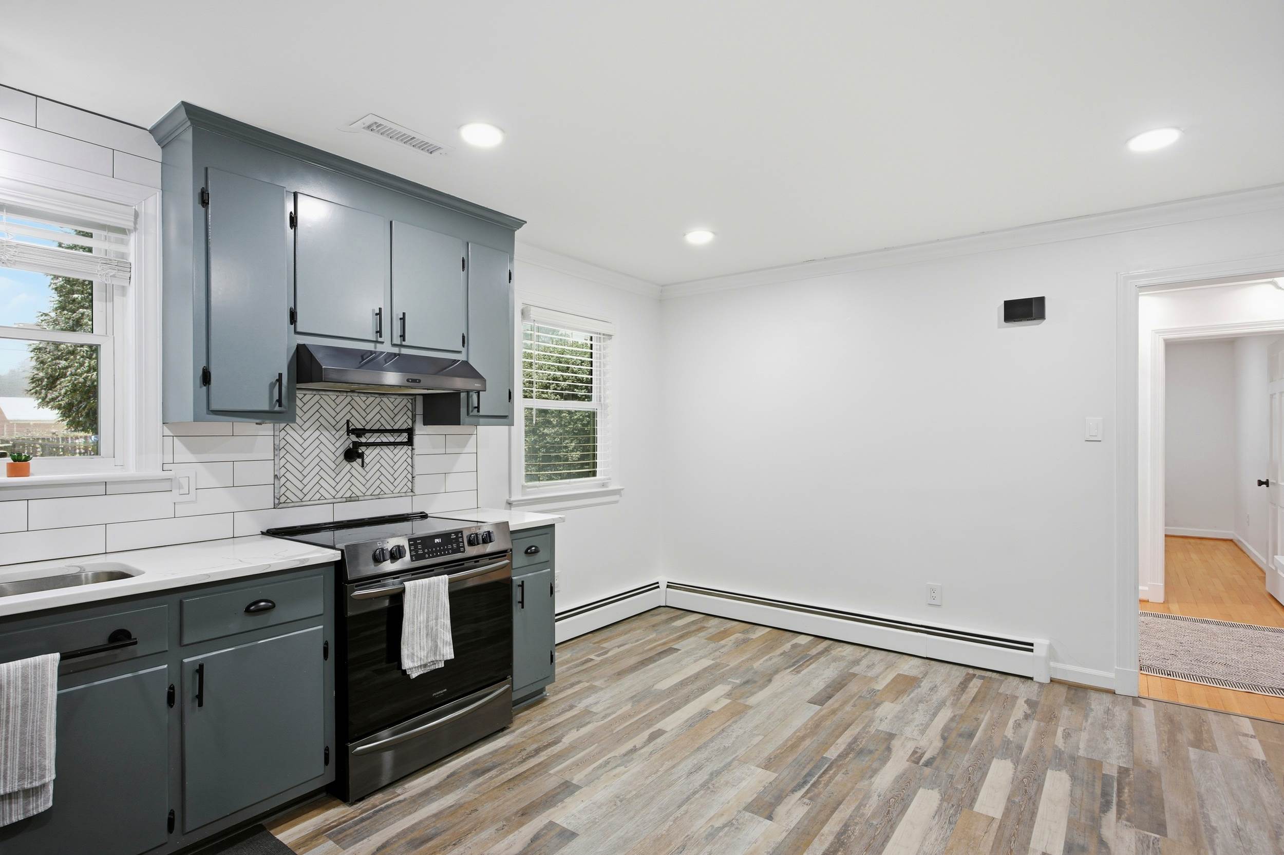 7437 Ridge View Rd, Mechanicsville, VA 23111