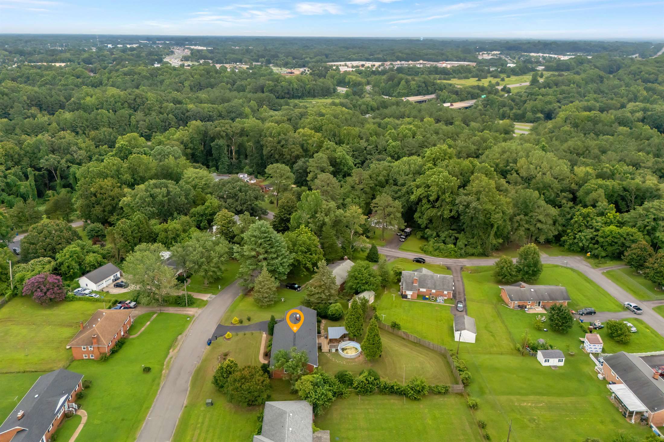 7437 Ridge View Rd, Mechanicsville, VA 23111