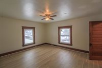 94 Cliff Street, Battle Creek, MI 49014