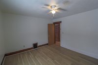 94 Cliff Street, Battle Creek, MI 49014