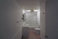 94 Cliff Street, Battle Creek, MI 49014