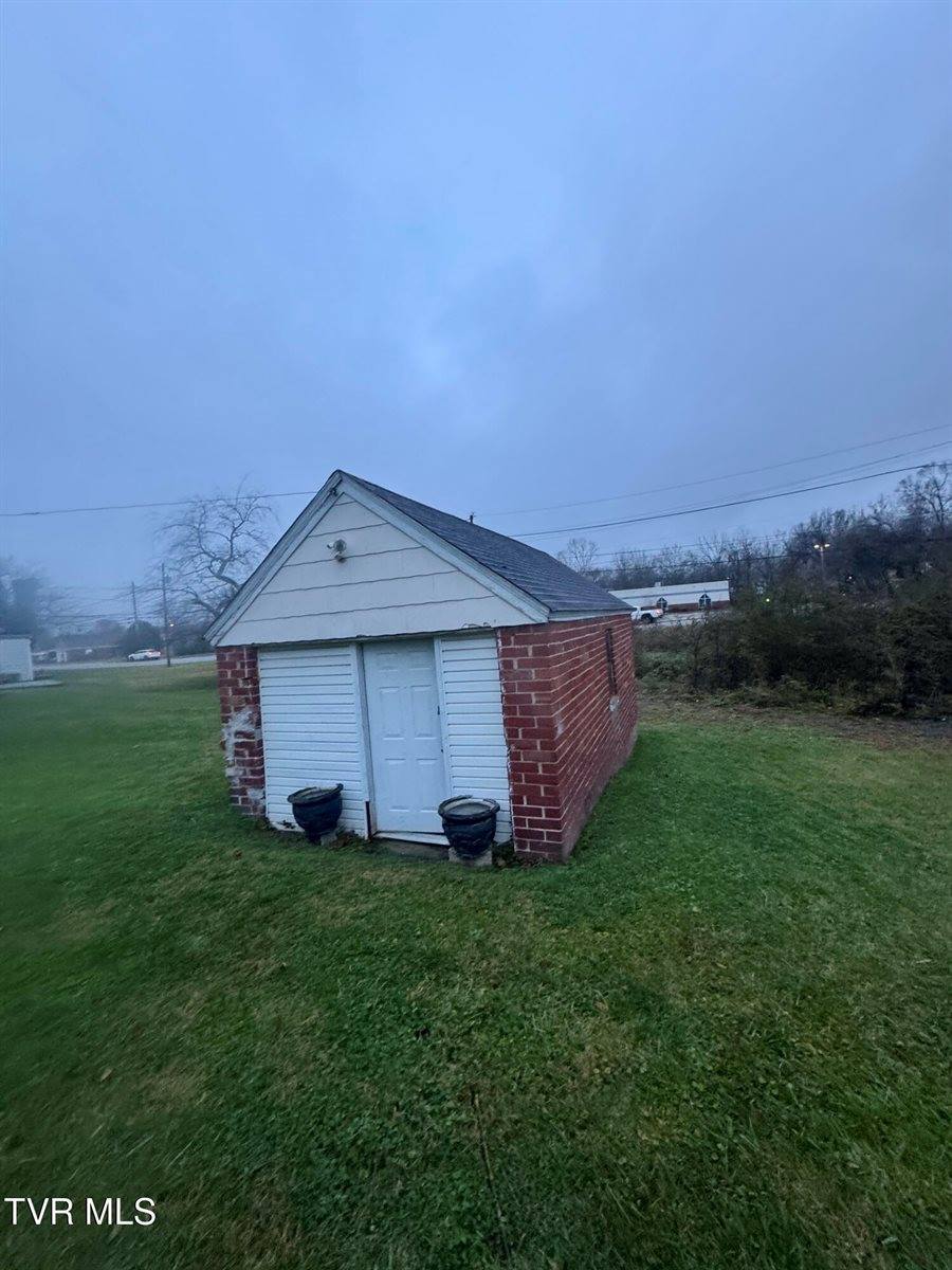 353 Sewanee Avenue, Kingsport, TN 37660