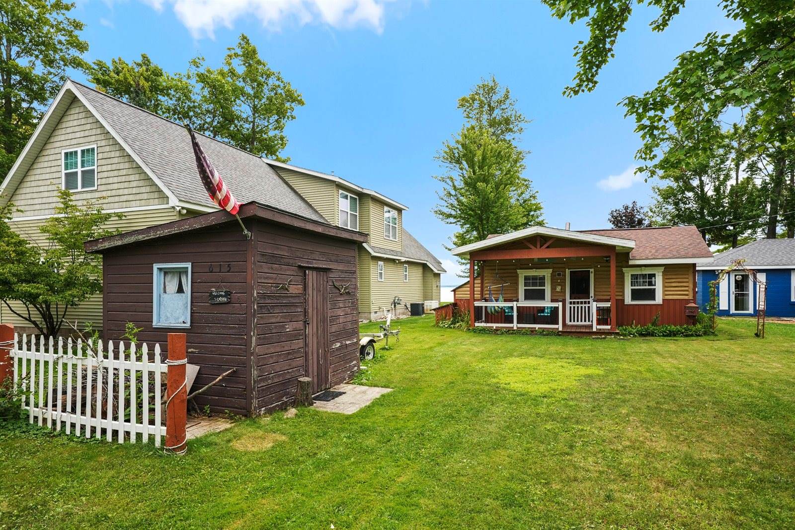 615 Long Point Drive, Houghton Lake, MI 48629