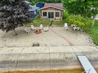 615 Long Point Drive, Houghton Lake, MI 48629