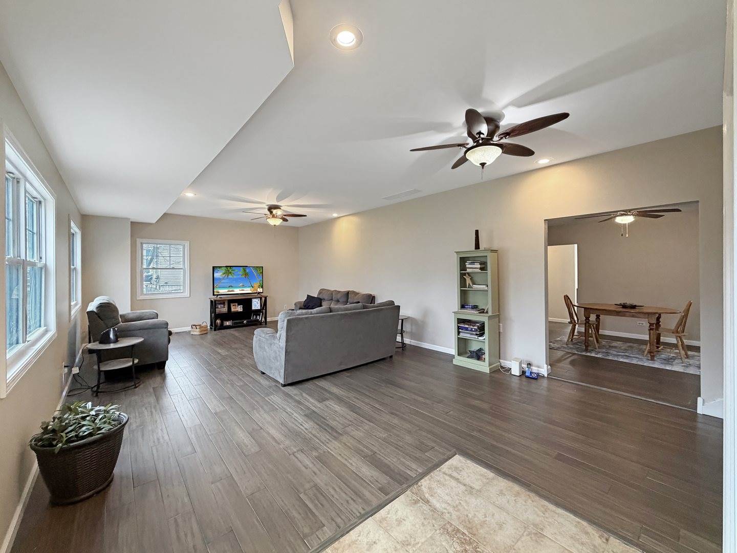 2128 Lancaster Heights Road, Freeport, IL 61032