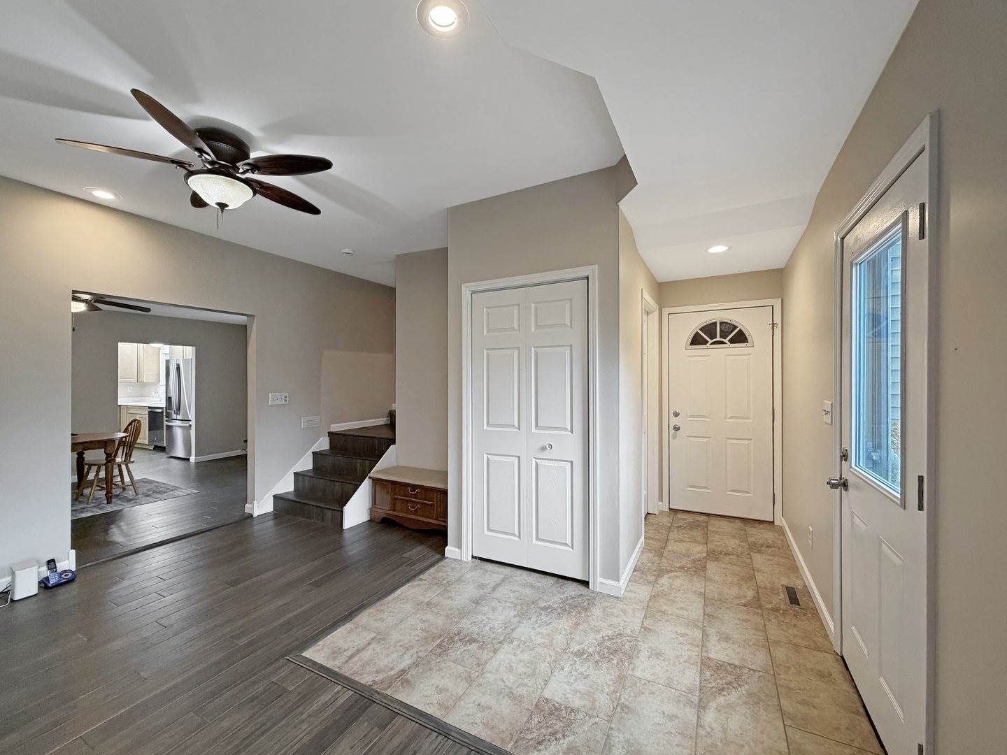 2128 Lancaster Heights Road, Freeport, IL 61032