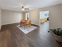 2128 Lancaster Heights Road, Freeport, IL 61032