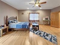 2128 Lancaster Heights Road, Freeport, IL 61032