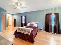 2128 Lancaster Heights Road, Freeport, IL 61032