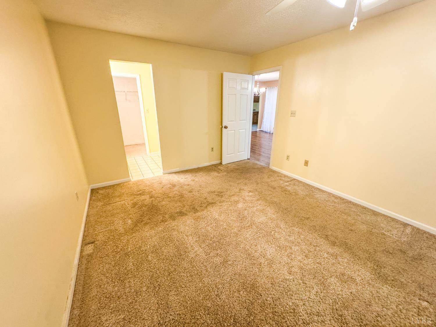 101 Manor Drive, Forest, VA 24551