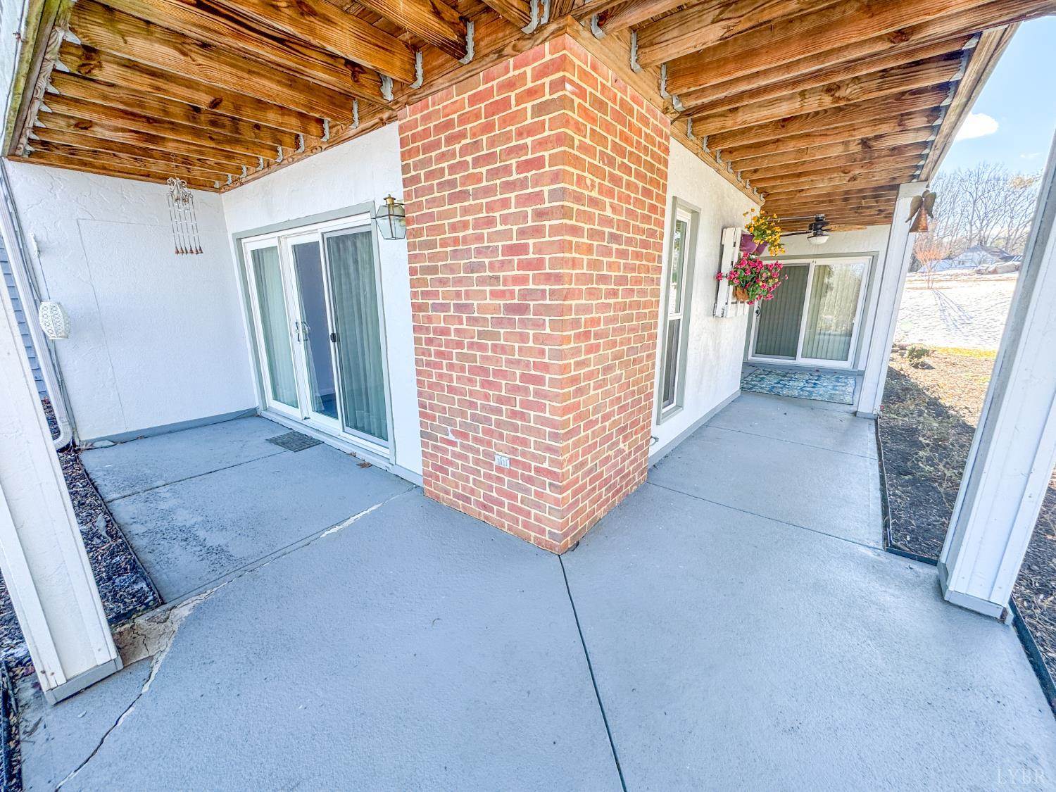 101 Manor Drive, Forest, VA 24551