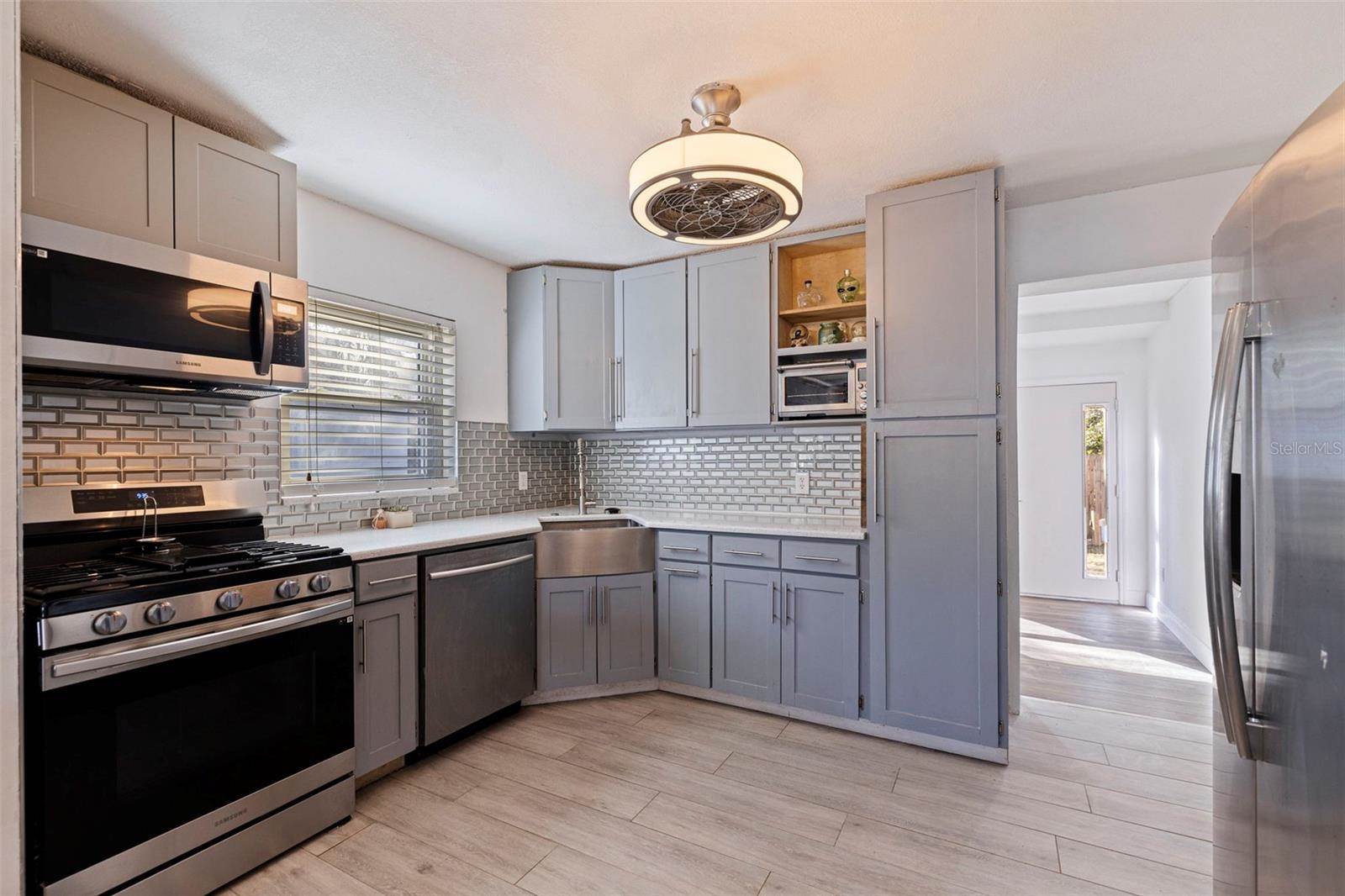 5322 25TH Avenue South, Gulfport, FL 33707