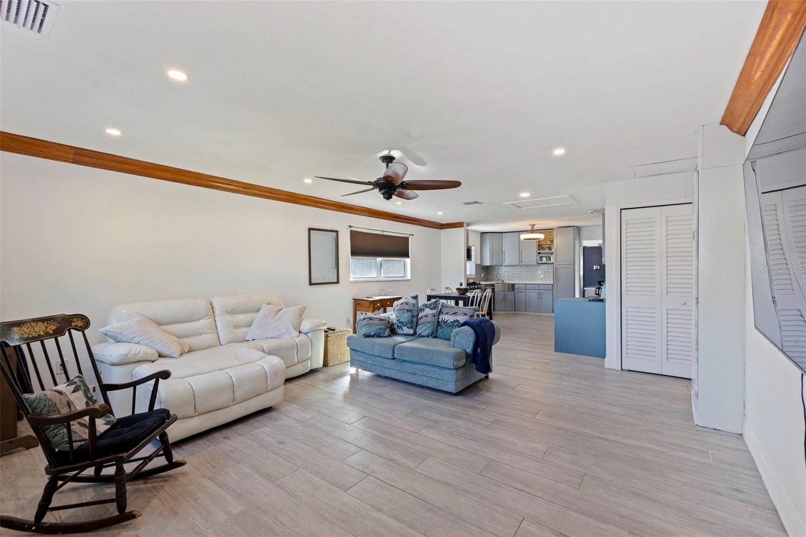 5322 25TH Avenue South, Gulfport, FL 33707