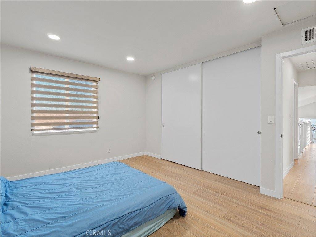 23208 Cuervo, Valencia, CA 91354