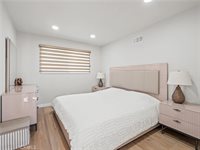 23208 Cuervo, Valencia, CA 91354