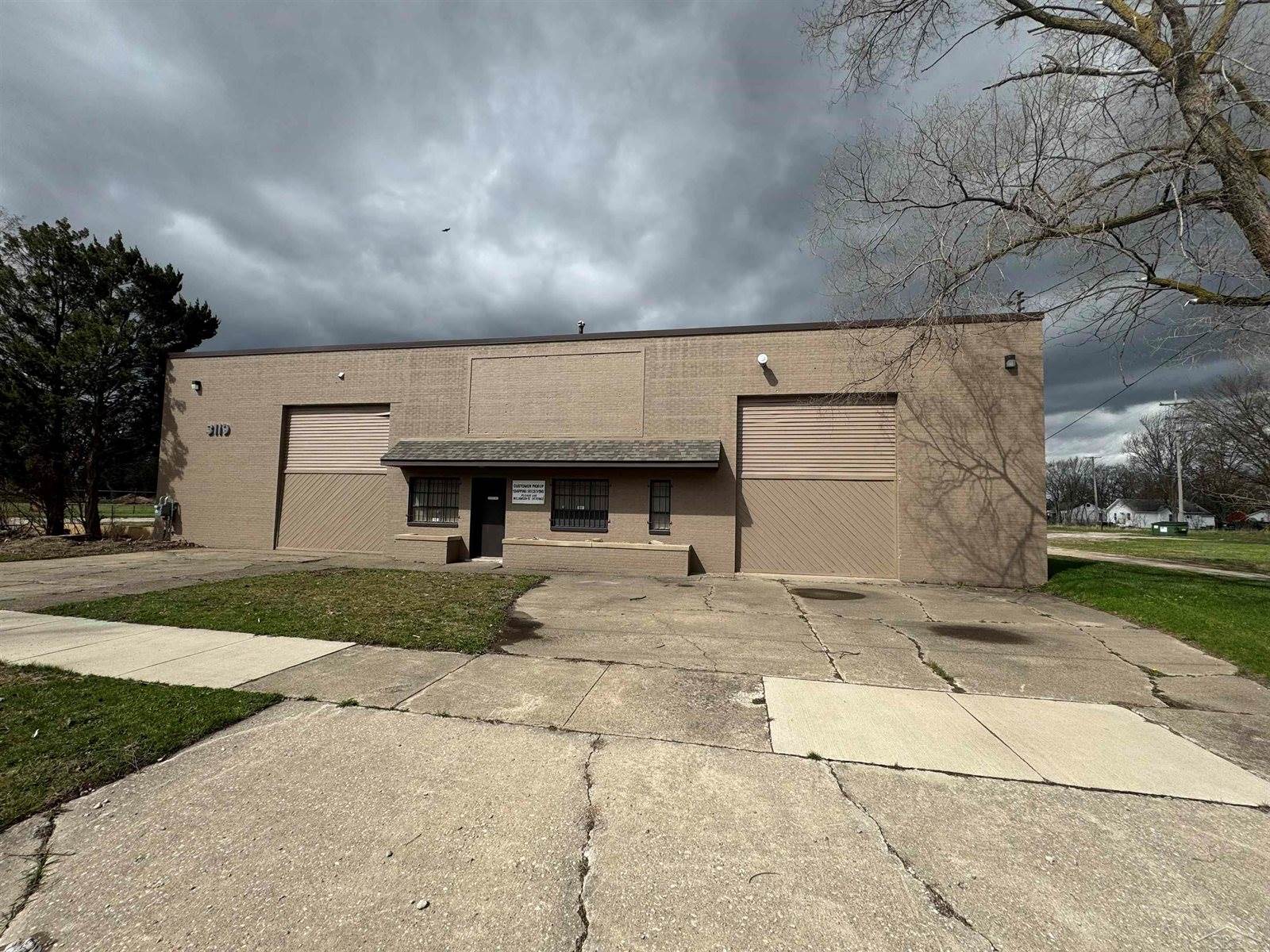 3119 S Jefferson Avenue, Saginaw, MI 48601