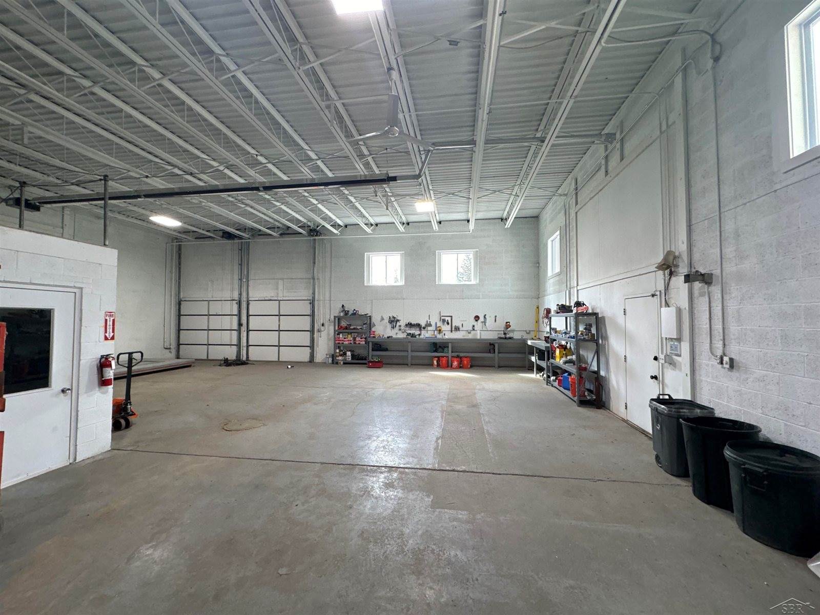 3119 S Jefferson Avenue, Saginaw, MI 48601