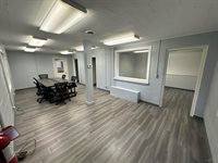 3119 S Jefferson Avenue, Saginaw, MI 48601