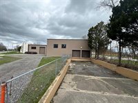 3119 S Jefferson Avenue, Saginaw, MI 48601