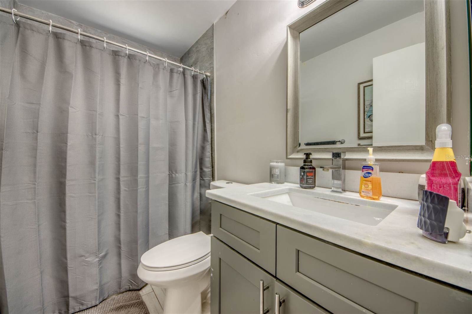 912 SE 24TH Avenue, Cape Coral, FL 33990