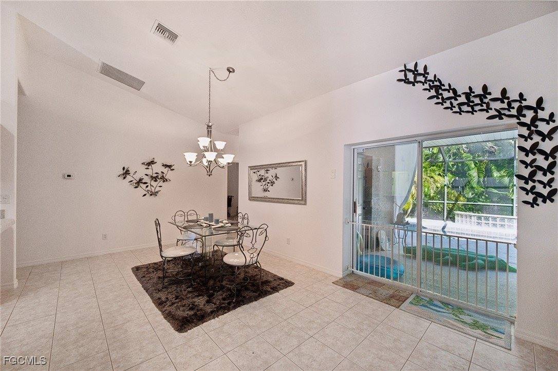 2863 SW 24th Avenue, Cape Coral, FL 33914