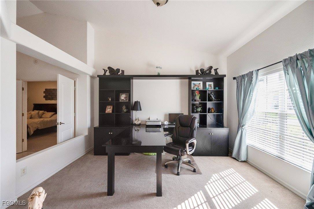 2863 SW 24th Avenue, Cape Coral, FL 33914