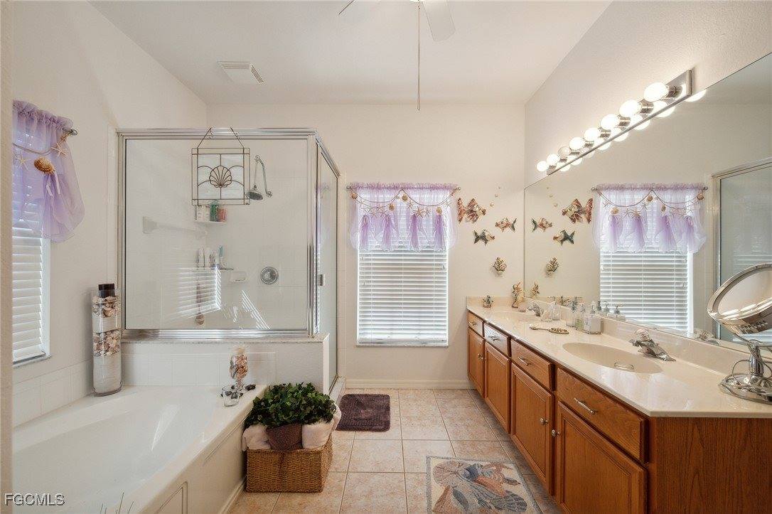 2863 SW 24th Avenue, Cape Coral, FL 33914