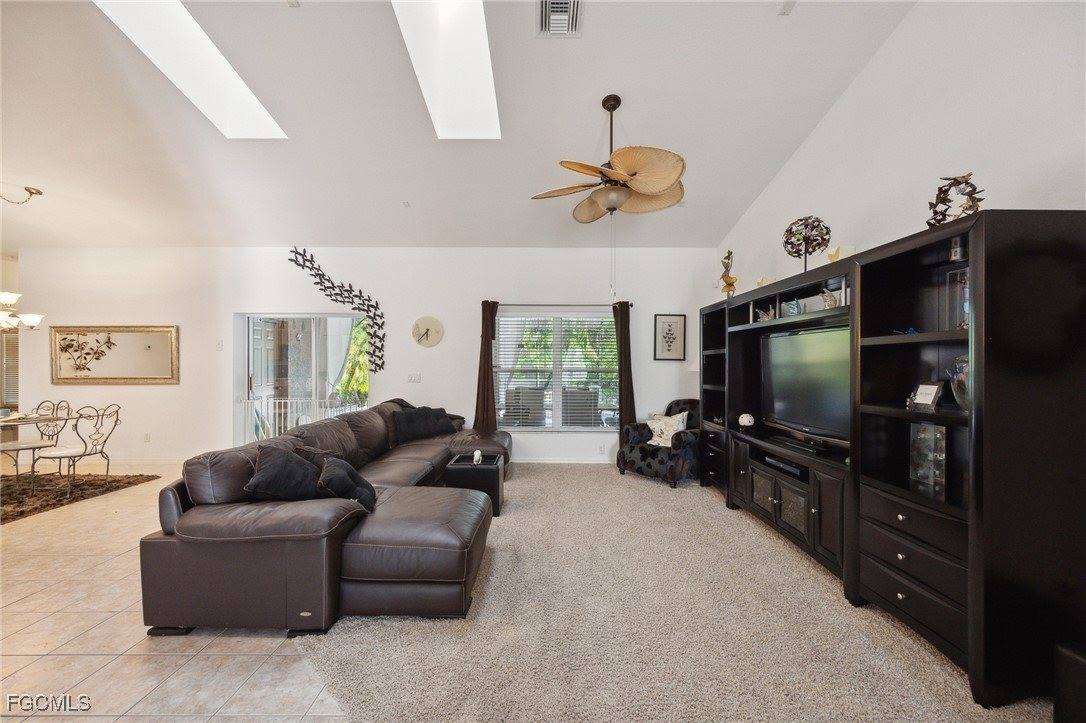 2863 SW 24th Avenue, Cape Coral, FL 33914