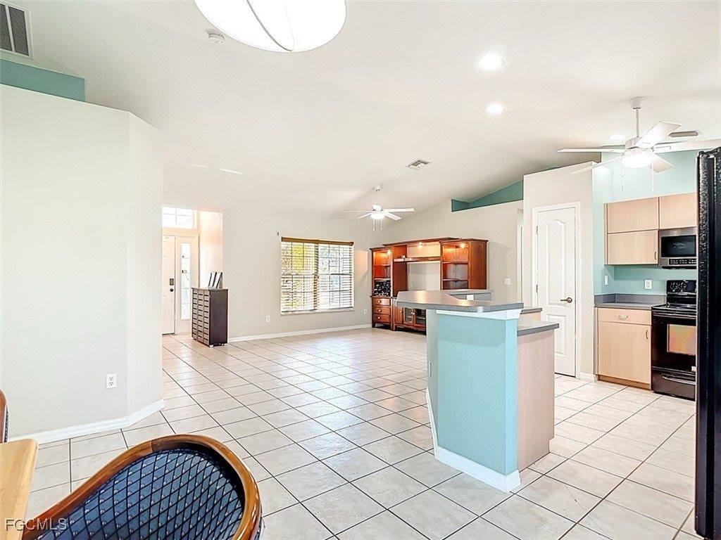 4408 SW 20th Place, Cape Coral, FL 33914