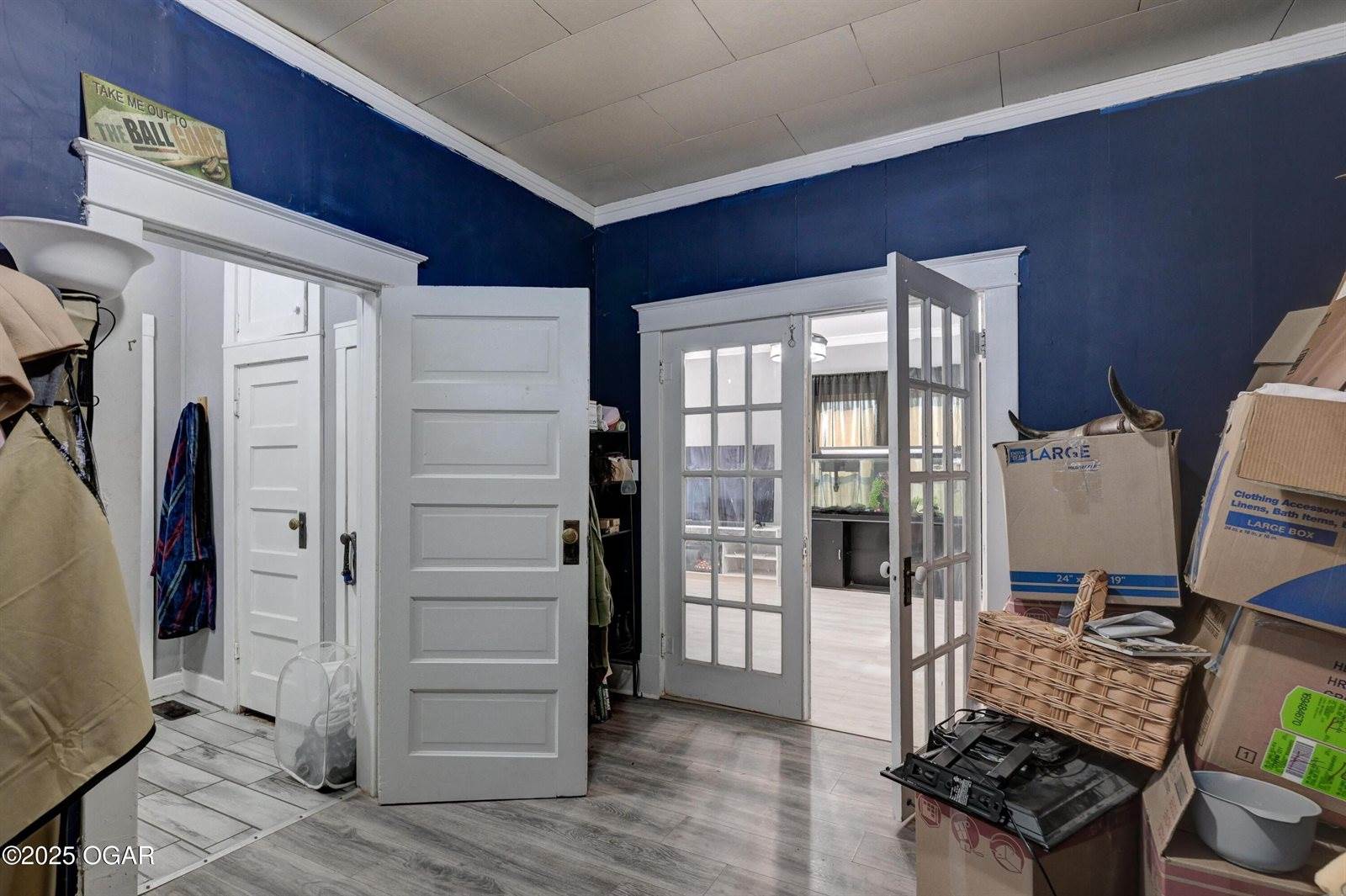 305 Bartlett Avenue, Joplin, MO 64804