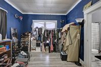 305 Bartlett Avenue, Joplin, MO 64804