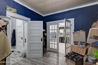 305 Bartlett Avenue, Joplin, MO 64804