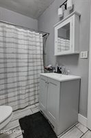 305 Bartlett Avenue, Joplin, MO 64804