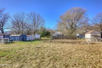 305 Bartlett Avenue, Joplin, MO 64804