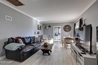 305 Bartlett Avenue, Joplin, MO 64804