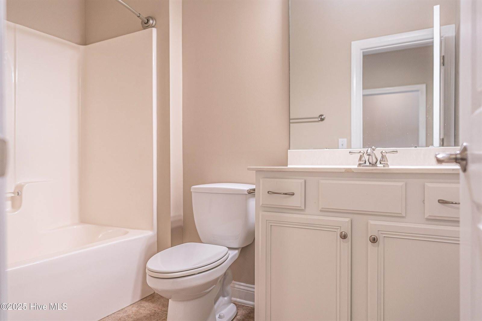 25 Elk Ridge Lane, Southern Pines, NC 28387