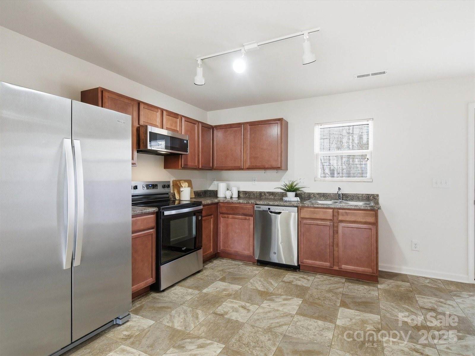 4912 Potter Road, Matthews, NC 28104