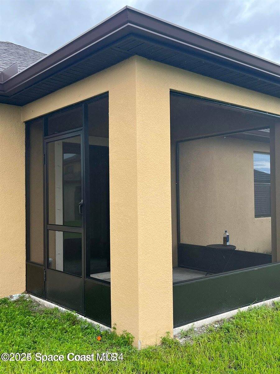 1924 Capital Drive SE, Palm Bay, FL 32909