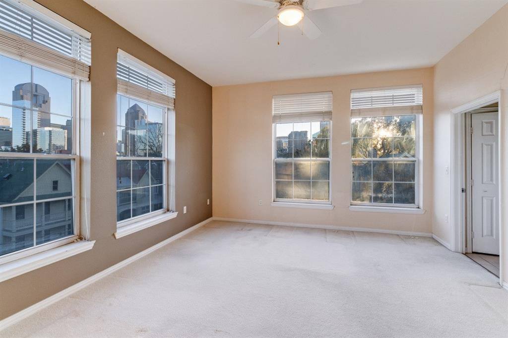 2305 Worthington Street, Dallas, TX 75204