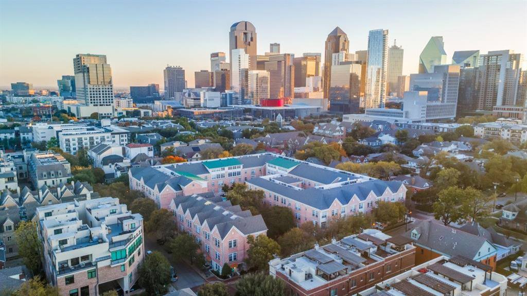 2305 Worthington Street, Dallas, TX 75204