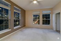 2305 Worthington Street, Dallas, TX 75204