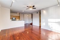 2305 Worthington Street, Dallas, TX 75204