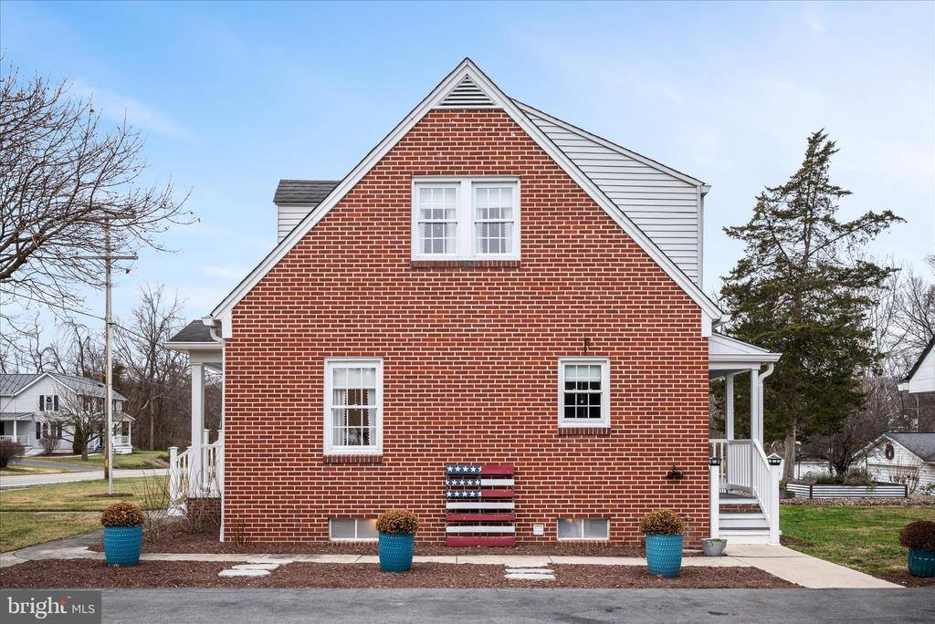 310 W Main Street, Wardensville, WV 26851