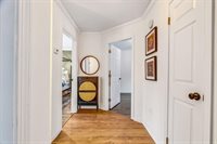 72 North Road, Winterport, ME 04496