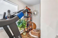 72 North Road, Winterport, ME 04496