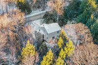 72 North Road, Winterport, ME 04496